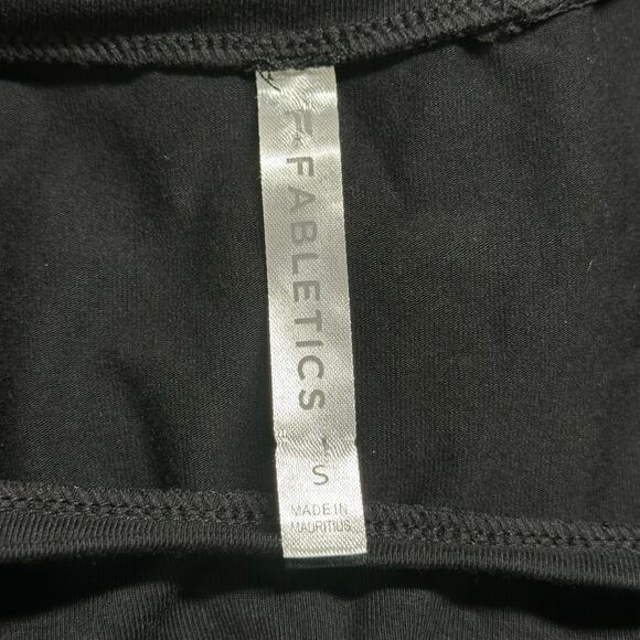 Fabletics Top Womens Small Black Tank Slits Sleeveless Activewear Workout‎ Gym - Picture 6 of 6
